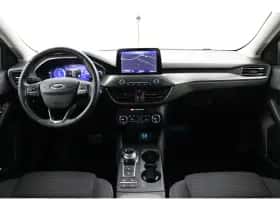Ford Focus (2021) thumbnail 4