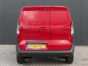 Ford Transit Courier (2024) thumbnail 23
