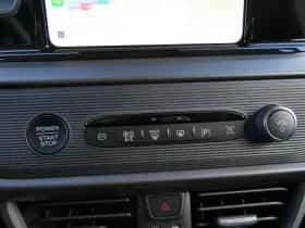 Ford Transit Courier (2024) thumbnail 27