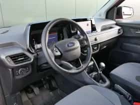 Ford Transit Courier (2024) thumbnail 5