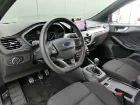 Ford Focus (2023) thumbnail 11