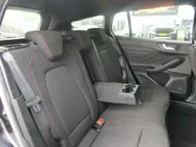 Ford Focus (2023) thumbnail 10