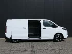 Ford E-Transit Custom (2026) thumbnail 3