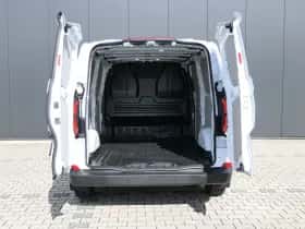 Ford E-Transit Custom (2026) thumbnail 10