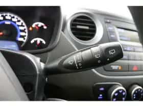 Hyundai i10 (2019) thumbnail 18
