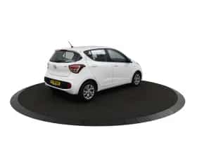 Hyundai i10 (2019) thumbnail 3