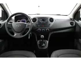 Hyundai i10 (2019) thumbnail 4