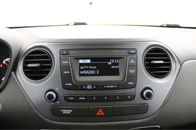 Hyundai i10 (2019) thumbnail 5