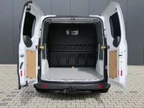 Ford Transit Custom (2017) thumbnail 11