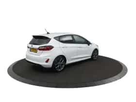 Ford Fiesta (2022) thumbnail 3