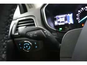 Ford Mondeo (2022) thumbnail 31