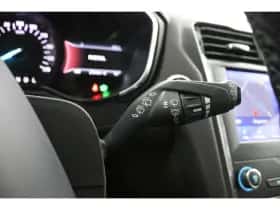 Ford Mondeo (2022) thumbnail 32