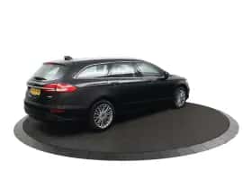 Ford Mondeo (2022) thumbnail 39