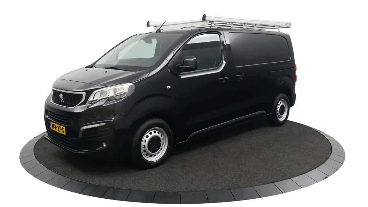 Peugeot Expert (2018) — foto 1