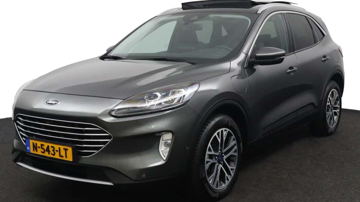 Ford Kuga (2021) — foto 1