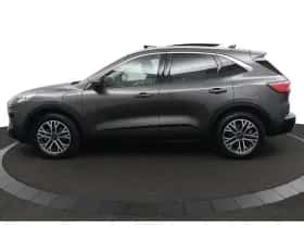 Ford Kuga (2021) thumbnail 2