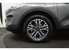 Ford Kuga (2021) thumbnail 13