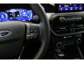 Ford Kuga (2021) thumbnail 21