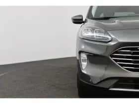 Ford Kuga (2021) thumbnail 41