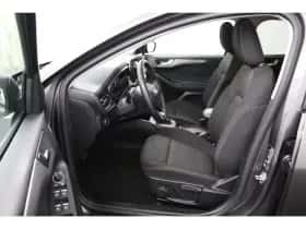 Ford Focus (2024) thumbnail 6