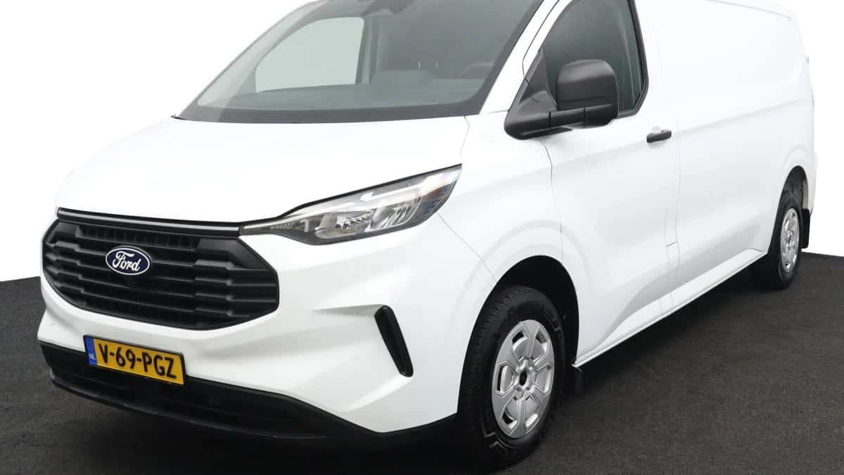 Ford Transit Custom (2024) — foto 1