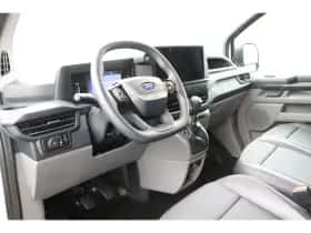 Ford Transit Custom (2024) thumbnail 5