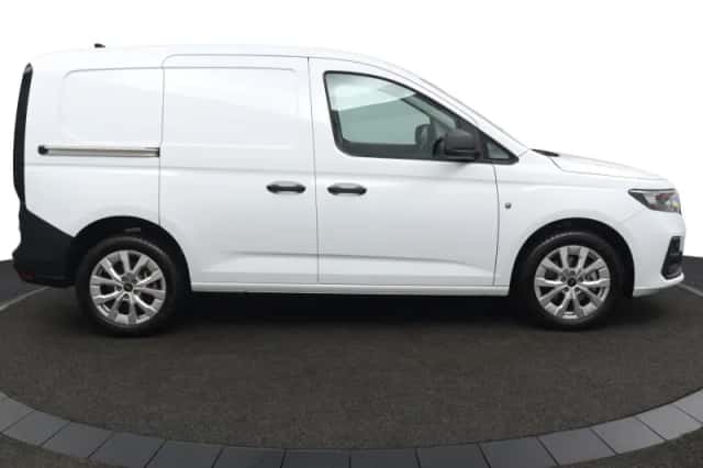 Ford Transit Connect (2024) thumbnail 3