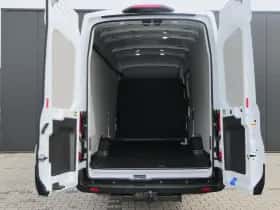 Ford Transit (2024) thumbnail 10