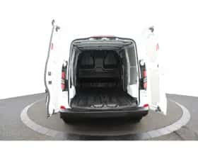 Ford Transit Custom (2024) thumbnail 11