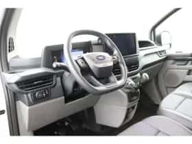 Ford Transit Custom (2024) thumbnail 5