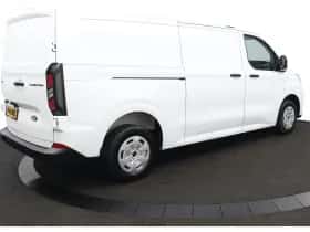 Ford Transit Custom (2024) thumbnail 4