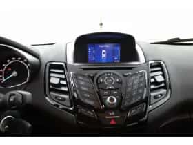 Ford Fiesta (2016) thumbnail 17