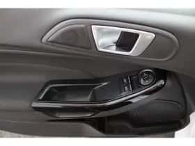 Ford Fiesta (2016) thumbnail 22