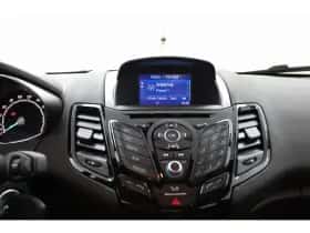 Ford Fiesta (2016) thumbnail 34