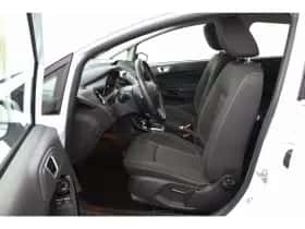 Ford Fiesta (2016) thumbnail 6