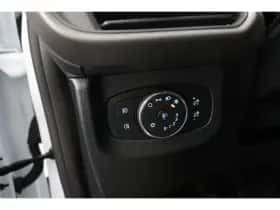 Ford Transit Courier (2024) thumbnail 23