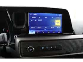 Ford Transit Courier (2024) thumbnail 17