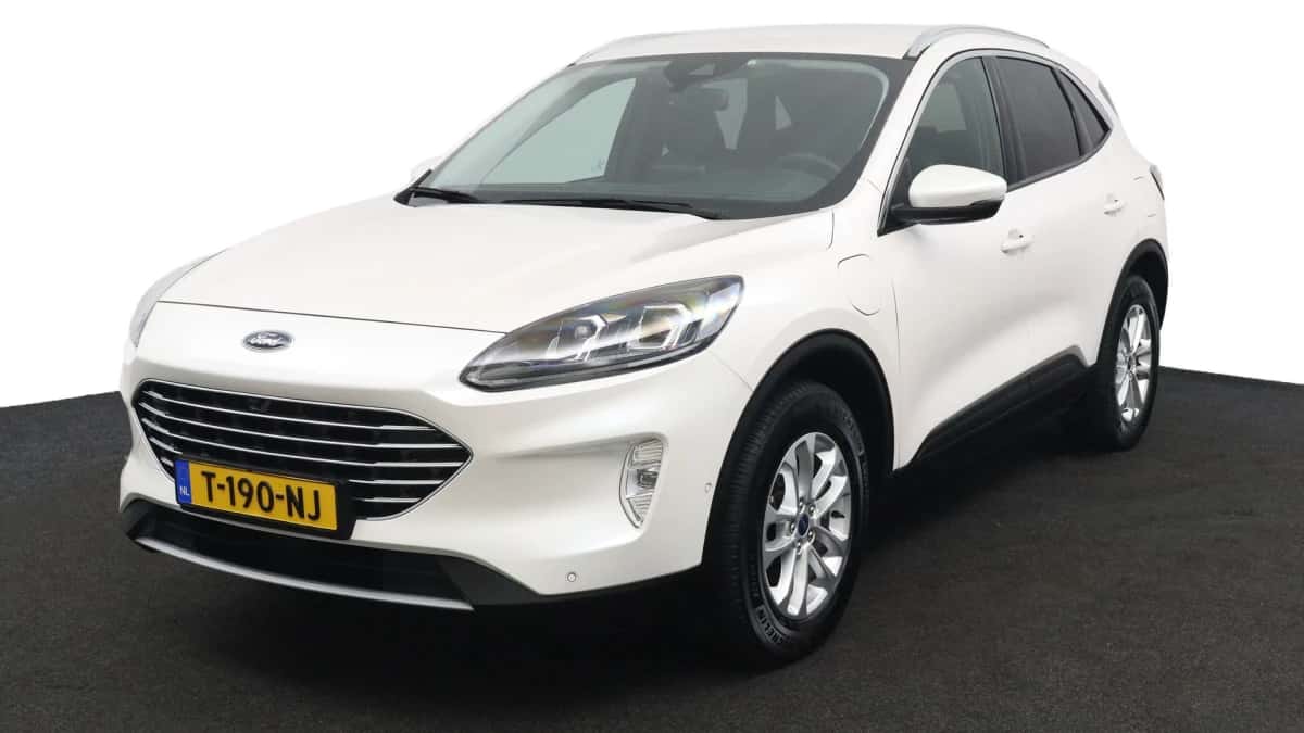 Ford Kuga (2022) — foto 1