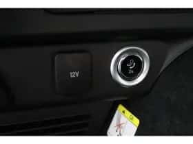 Ford Kuga (2022) thumbnail 11