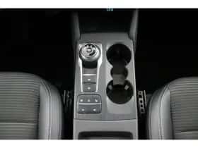 Ford Kuga (2022) thumbnail 40