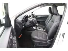 Ford Kuga (2022) thumbnail 6