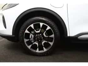 Ford Kuga (2026) thumbnail 12