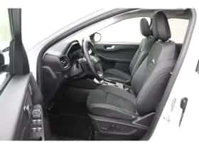 Ford Kuga (2026) thumbnail 6