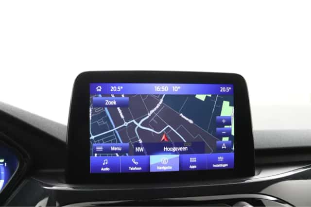 Ford Kuga (2020) thumbnail 5