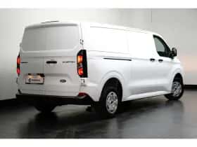 Ford Transit Custom (2024) thumbnail 3