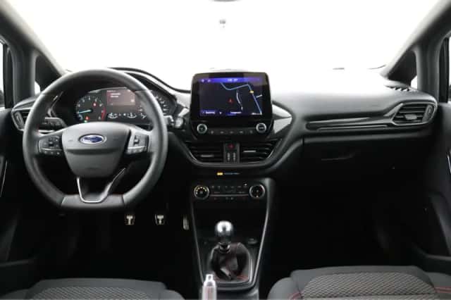 Ford Fiesta (2021) thumbnail 4