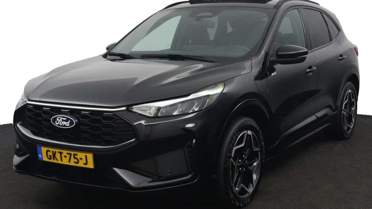 Ford Kuga (2024) — foto 1
