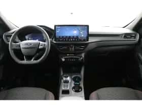 Ford Kuga (2024) thumbnail 4