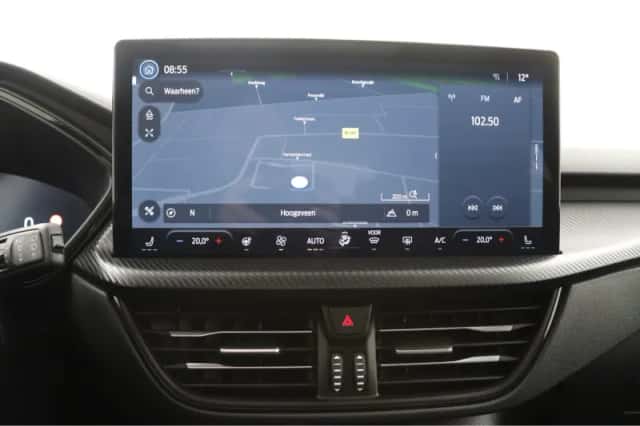 Ford Kuga (2024) thumbnail 5