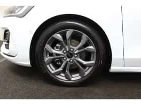 Ford Focus (2024) thumbnail 11